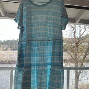 LULAROE Ariel Dress